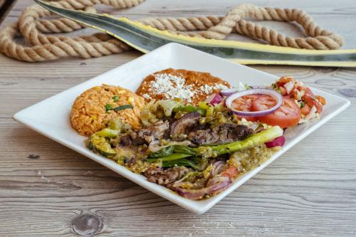 Mariscos Uruapan menu photo